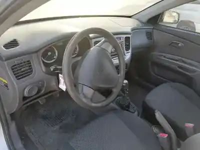 Scrapping Vehicle kia rio (jb) d4fa of the year 2005 powered d4fa