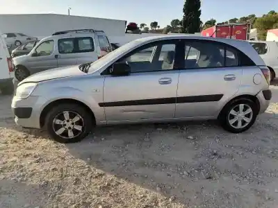 Scrapping Vehicle kia rio (jb) d4fa of the year 2005 powered d4fa