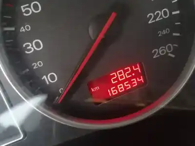 Scrapping Vehicle audi a4 b6 (8e2) 2.0 of the year 2000 powered alt