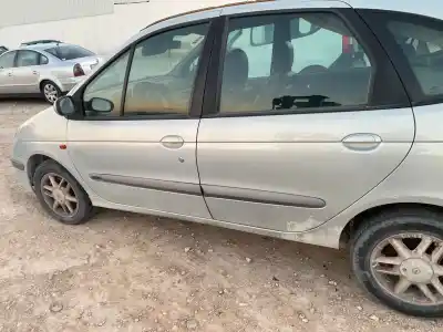 Scrapping Vehicle renault megane i scenic ja renault of the year 2001 powered f9q k7