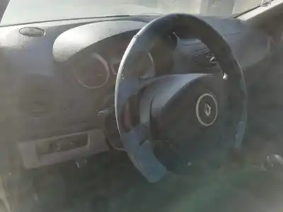 Veículo de Sucata renault clio iii pack dynamique do ano 2005 alimentado k9kt7