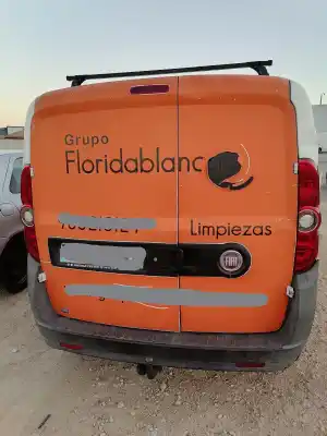 Veículo de Sucata fiat doblo active do ano 2009 alimentado 199a3000