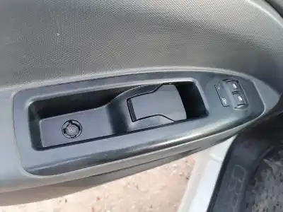 Veículo de Sucata fiat doblo active do ano 2009 alimentado 199a3000