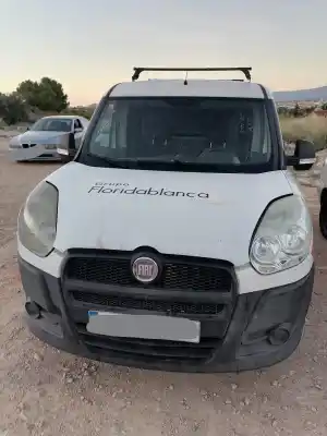 Veículo de Sucata fiat doblo active do ano 2009 alimentado 199a3000