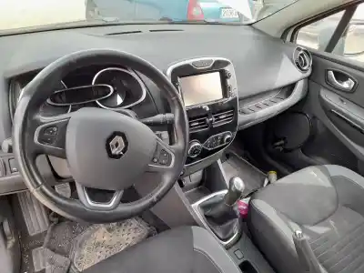 Veículo de Sucata renault clio iv zen do ano 2016 alimentado k9k e6
