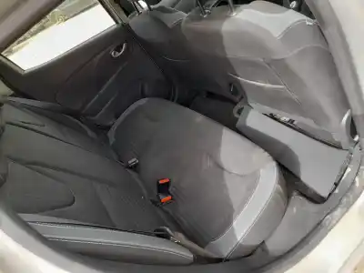 Veículo de Sucata renault clio iv zen do ano 2016 alimentado k9k e6