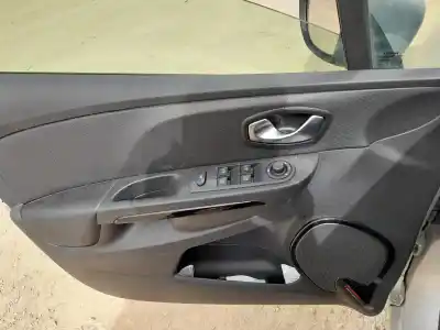 Veículo de Sucata renault clio iv zen do ano 2016 alimentado k9k e6