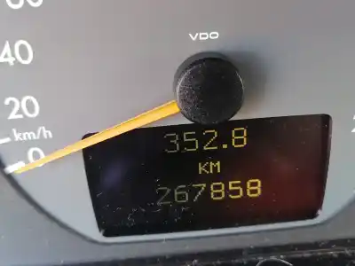 Veicolo di demolizione mercedes-benz clase e w210 berlina diesel 320 cdi 210.026 dell'anno 1999 alimentato 613961