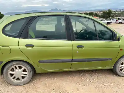 Scrapping Vehicle renault megane i scenic ja renault of the year 1999 powered f9q a7