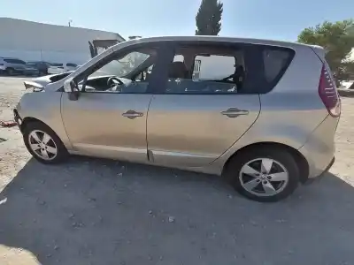 Scrapping Vehicle renault scenic iii (jz) 1.5 dynamique of the year 2009 powered k9k g8