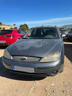 Véhicule à la ferraille FORD MONDEO BERLINA (GE) Ambiente (06.2003->) (D) de l'année 2000 alimenté D6BA