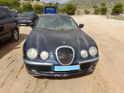 Scrapping Vehicle JAGUAR STYPE 3.0 V6 of the year 0 powered AJV6