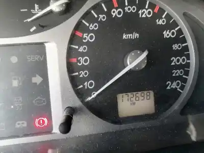 Здавання транспортного засобу renault laguna ii bg0 authentique року 2001 потужний f9q750