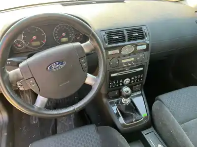 Veículo de Sucata ford mondeo berlina ge ambiente 06.2003> d do ano 2006 alimentado n7ba
