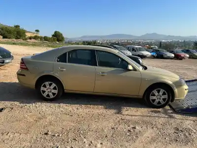 Veículo de Sucata ford mondeo berlina ge ambiente 06.2003> d do ano 2006 alimentado n7ba