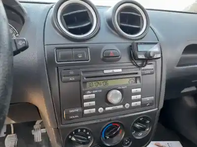 Veículo de Sucata ford fiesta (cbk) ambiente do ano 2007 alimentado f6jb