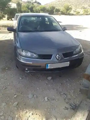 Scrapping Vehicle RENAULT LAGUNA II (BG0) 1.6 16V of the year 2006 powered K4M 57