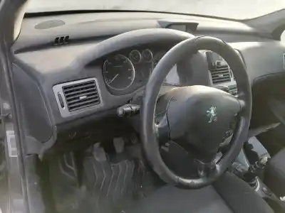 Veicolo di demolizione peugeot 307 break / sw (s1) break xs dell'anno 2004 alimentato rhr