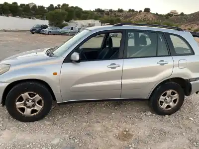 Veicolo di demolizione toyota rav4 (a2) 1zzfe dell'anno 2002 alimentato 1zzfe