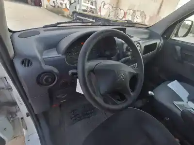 Здавання транспортного засобу citroen berlingo / berlingo first furgoneta/monovolumen (m_) 1.9 d 70 (mbwjz mcwjz) року 2002 потужний wjy