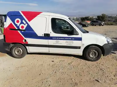 Sloopvoertuig peugeot partner (s2) combi pro van het jaar 2007 aangedreven 9hw