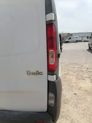 Veículo de Sucata renault trafic caja cerrada (ab 4.01) 1.9 diesel do ano 2002 alimentado f9q u7