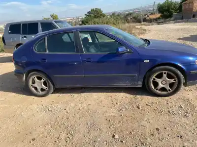 Scrapping Vehicle seat leon (1m1) 1.6 16 v of the year 2003 powered bcb