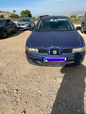 Scrapping Vehicle seat leon (1m1) 1.6 16 v of the year 2003 powered bcb