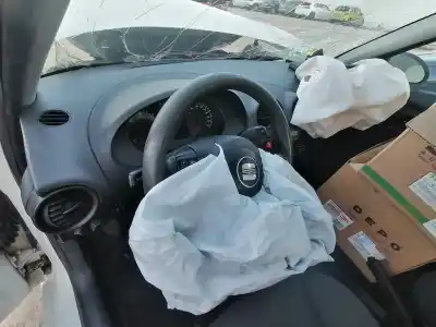 Sloopvoertuig seat cordoba (6l2) 1.9 tdi van het jaar 2005 aangedreven axr Sloopvoertuig seat cordoba (6l2) 1.9 tdi van het jaar 2005 aangedreven axr