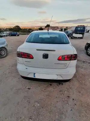Veículo de Sucata SEAT CORDOBA (6L2) 1.9 TDI do ano 2005 alimentado AXR
