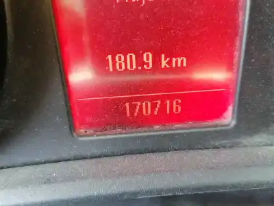 Veículo de Sucata opel astra j berlina 5p a17dtr do ano 2009 alimentado a17dtr