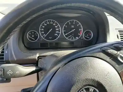 Veículo de Sucata bmw x5 (e53) 3.0i do ano 2000 alimentado m54306s3