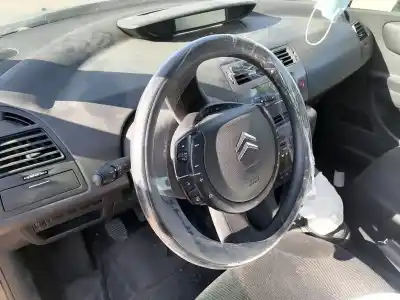 Veículo de Sucata citroen c4 berlina cool do ano 2008 alimentado 9hx