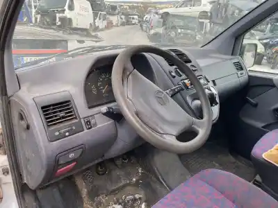 Здавання транспортного засобу clase c vito w638 combi 108 d 638.164 року 1996 потужний 0m 601 d23