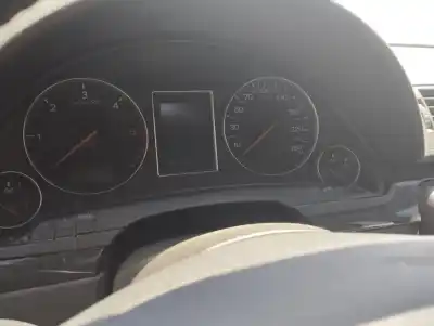 Veículo de Sucata audi a4 b6 avant (8e5) 1.9 tdi do ano 2003 alimentado avf