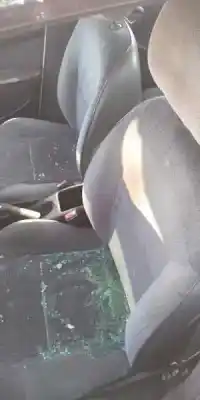 Veículo de Sucata daewoo lanos cool do ano 2001 alimentado a15sms