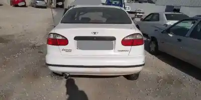 Veículo de Sucata daewoo lanos cool do ano 2001 alimentado a15sms
