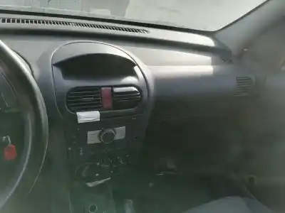 Veículo de Sucata opel combo familiar do ano 2004 alimentado z13dt