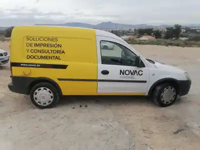 Veículo de Sucata opel combo familiar do ano 2006 alimentado z13dt