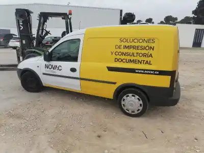 Veículo de Sucata opel combo familiar do ano 2006 alimentado z13dt