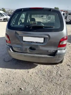 Здавання транспортного засобу renault megane i scenic ja renault року 2001 потужний f9q k7