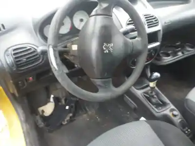 Scrapping Vehicle peugeot 206 sw (2e/k) 1.4 of the year 2002 powered kfw