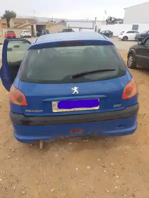 Scrapping Vehicle peugeot 206 sw (2e/k) 1.4 of the year 2002 powered kfw