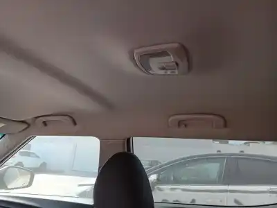 Здавання транспортного засобу ssangyong tivoli 1.6 xdi 160 року 2015 потужний 673910