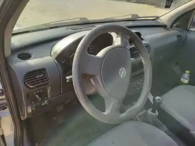 Veículo de Sucata opel combo familiar do ano 2003 alimentado z13dt