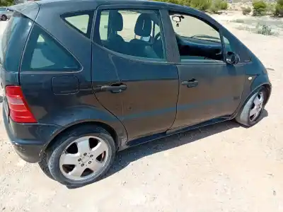 Veículo de Sucata otras marcas clase a w168 190 168.032 do ano 1999 alimentado m166990