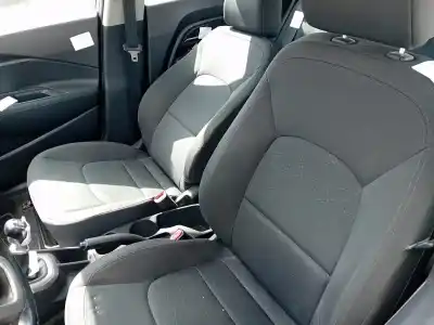 Vehicul casat renault megane i coach (da0/1_) 1.6 16v (da0b, da04, da11) al anului 2000 alimentat 0