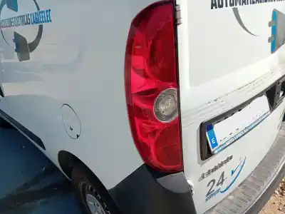 Veículo de Sucata opel combo d kasten l1h1 2.4t do ano 2011 alimentado 198a3000