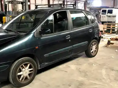 Здавання транспортного засобу renault megane i scenic ja renault року 2001 потужний f9q k7
