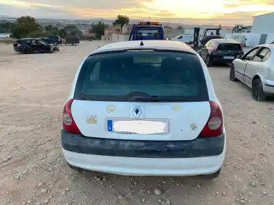 Здавання транспортного засобу renault clio ii fase i (b/cb0) f9qr7 року 2001 потужний f9qr7